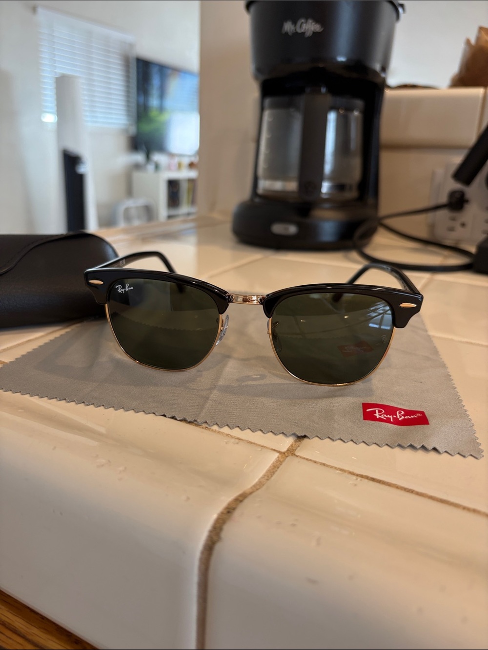 Ray-Ban Clubmaster Sunglasses - Black Frames with Green Lenses